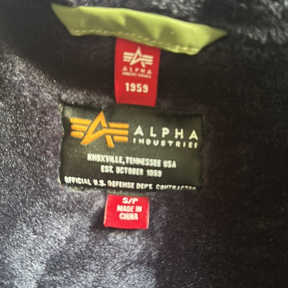 Alpha industries Bomber Jacket - Picture 4 of 5